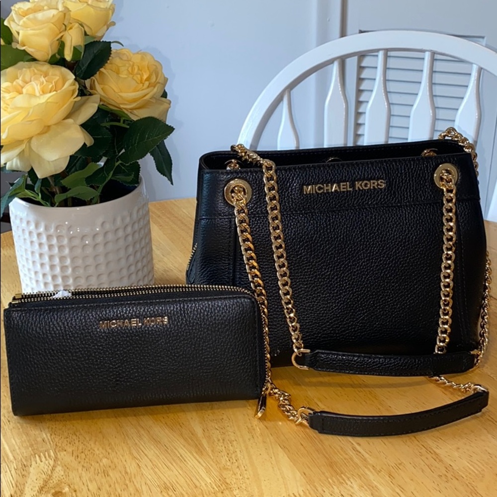 Michael Kors wallet & purse